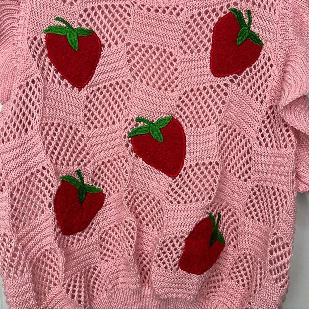 Pink Knit Sweater with Red Strawberry Design Sz Small Flutter Sleeve Soft Cozy - Picture 4 of 10
